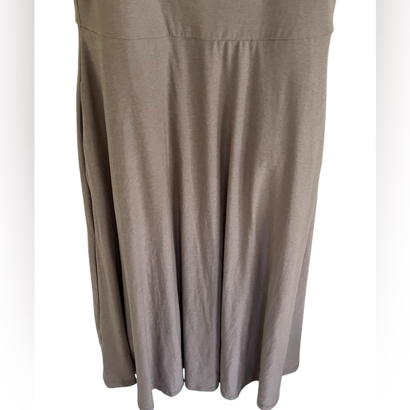 Beyond Yoga Featherweight At The Ready Square Neck Dress Medium - Picture 4 of 13